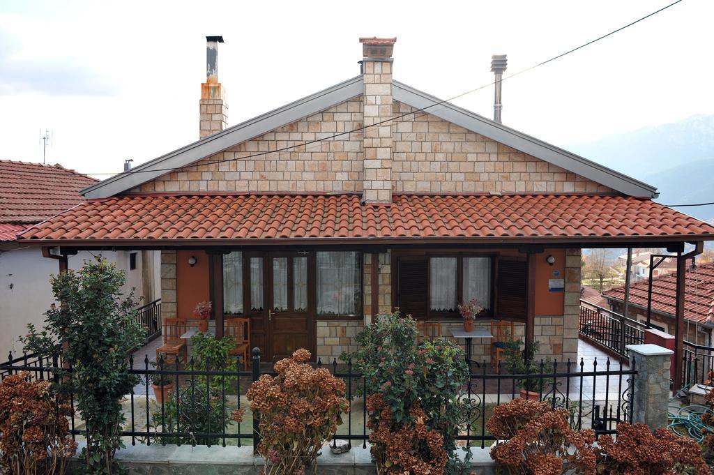 Ενοικιαζόμενα Δωμάτια Μπρίζης Ελάτη Εξωτερικό φωτογραφία